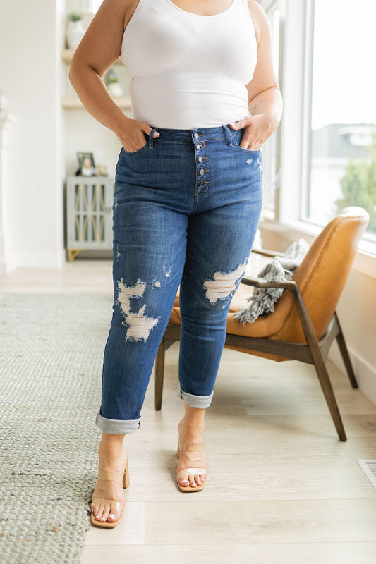 Judy Blue • Colt • High Rise Button Fly Distressed Boyfriend Jeans