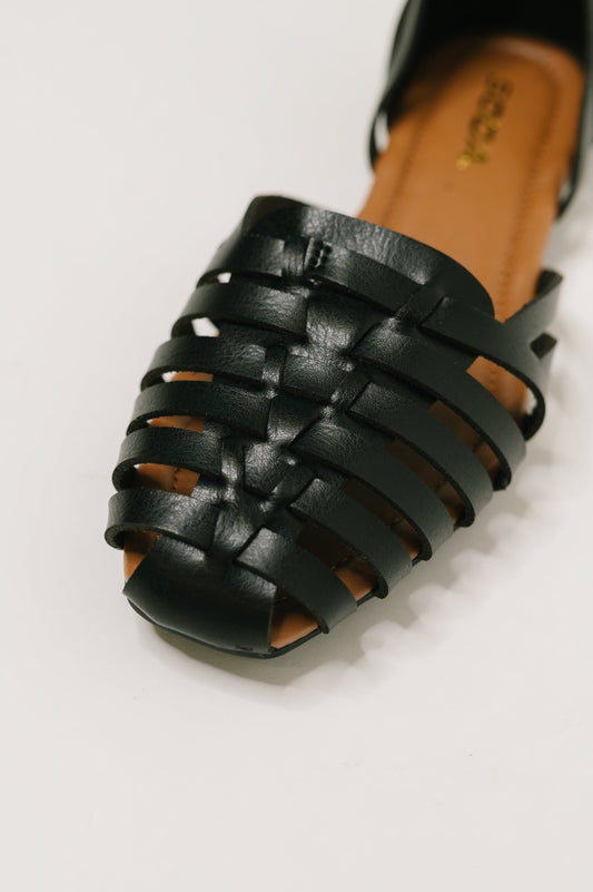 Soda • Gulla • Woven Slip On Flats in Black