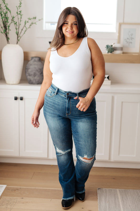 Judy Blue • Morgan • High Rise Distressed Straight Jeans