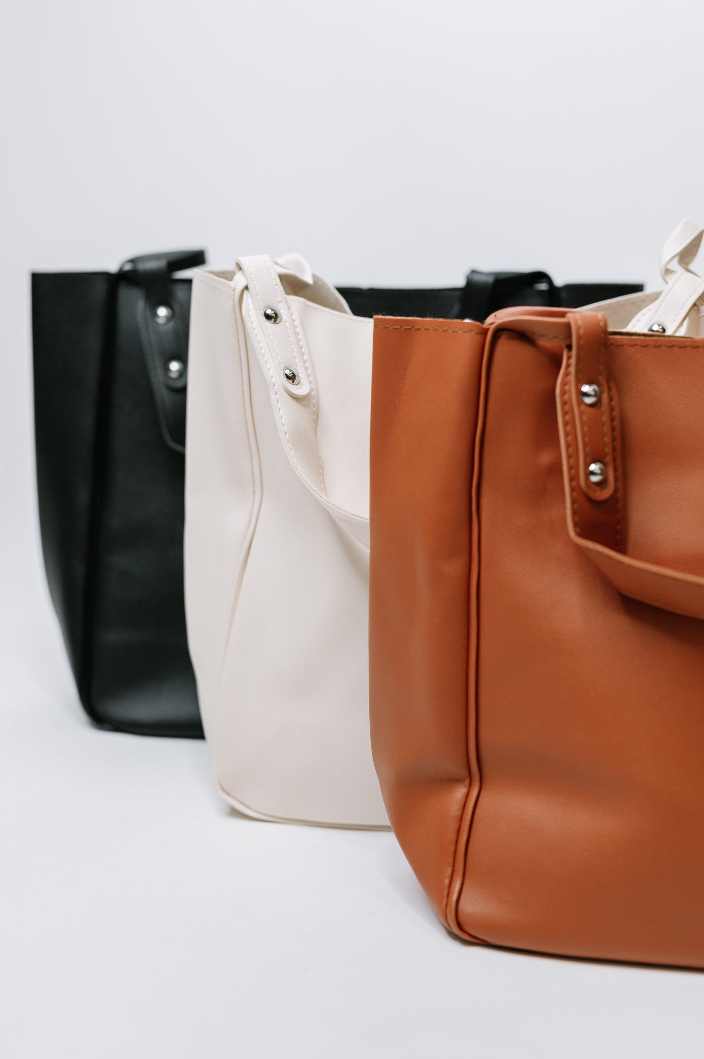 Zenana • My Whole Life Shoulder Bag in Black