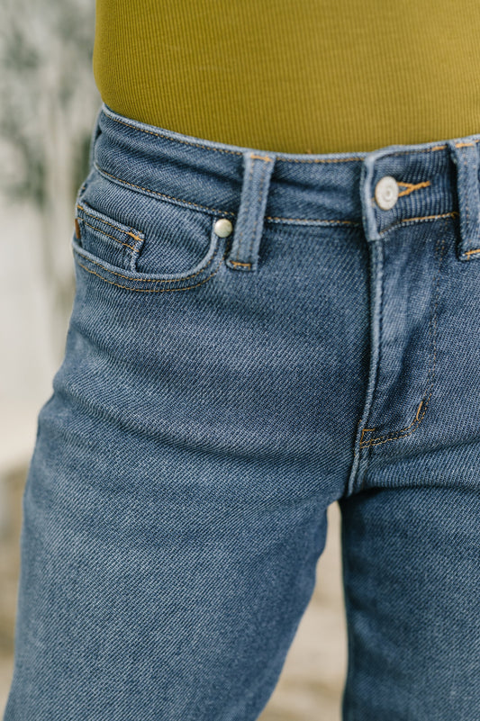 Judy Blue • Shane • Mid Rise Billie Boyfriend Jean in Dark Cozy Indigo