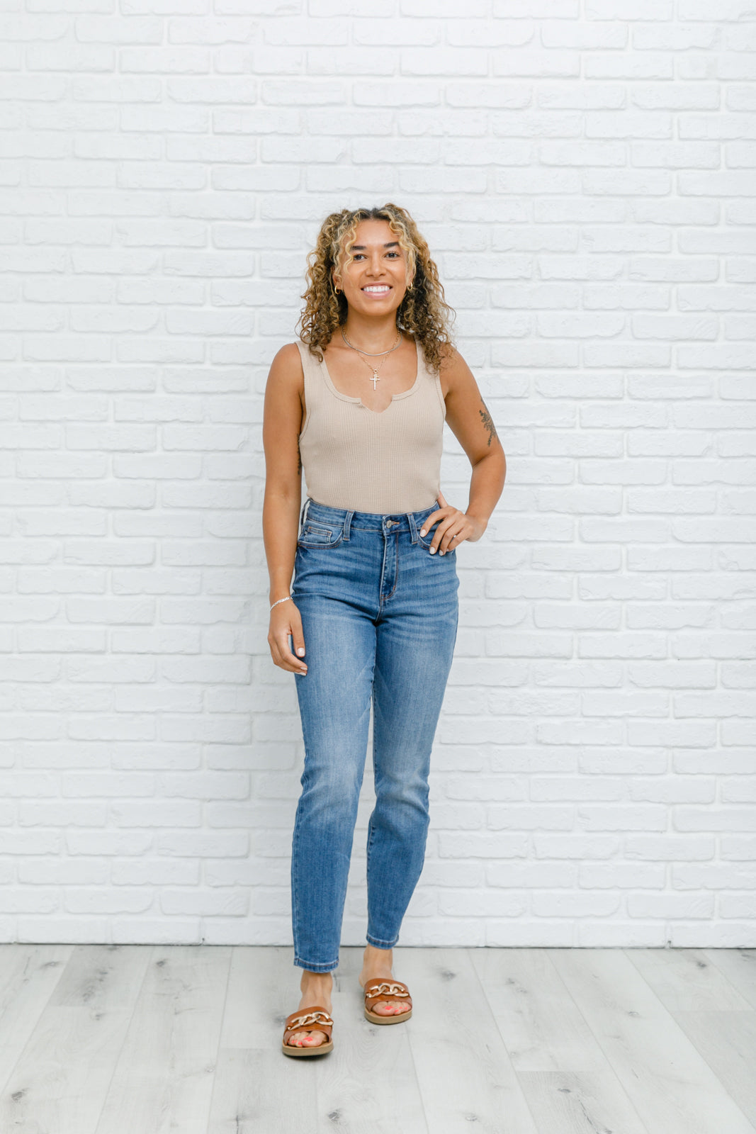 Judy Blue • High Waist Slim Fit Jeans