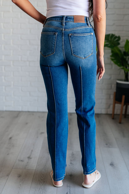 Judy Blue • Campbell • High Rise Center Seam Detail Straight Jeans