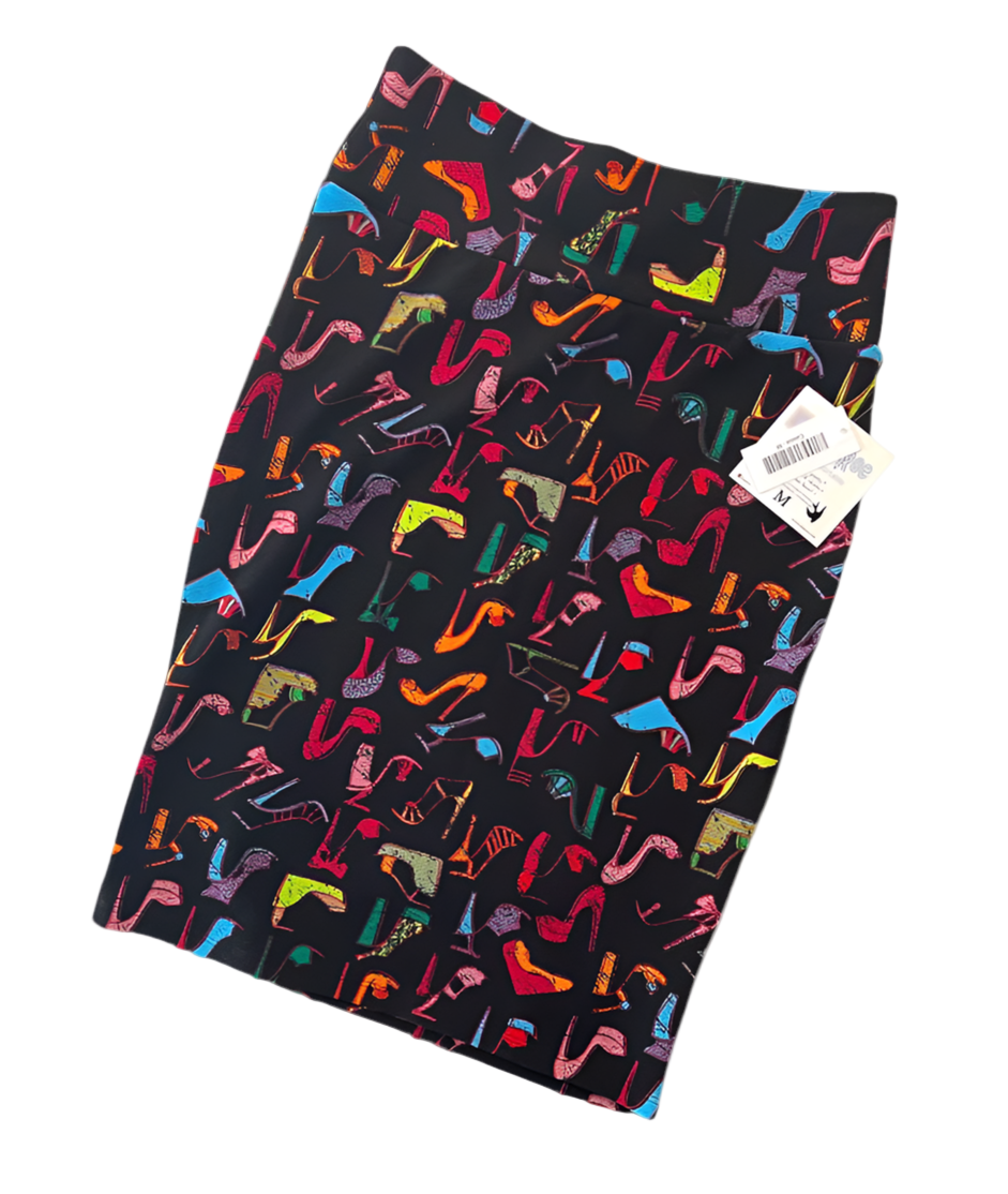 LuLaRoe Cassie skirt. High heels.