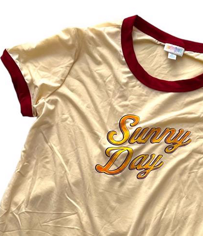 Liv T-Shirt Sunny Day Graphic