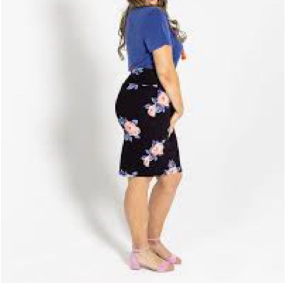 LuLaRoe Cassie Pencil Skirt • Vintage • Multi Floral