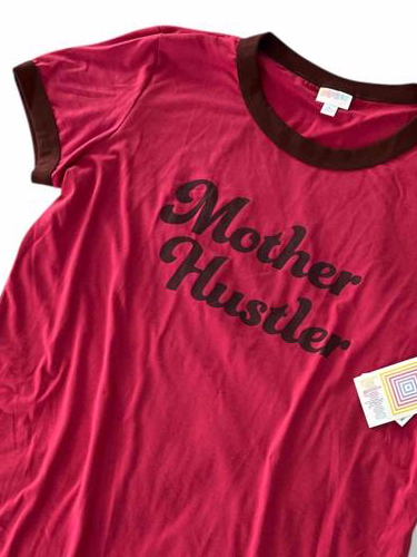 Liv T-Shirt Mother Hustler Graphic