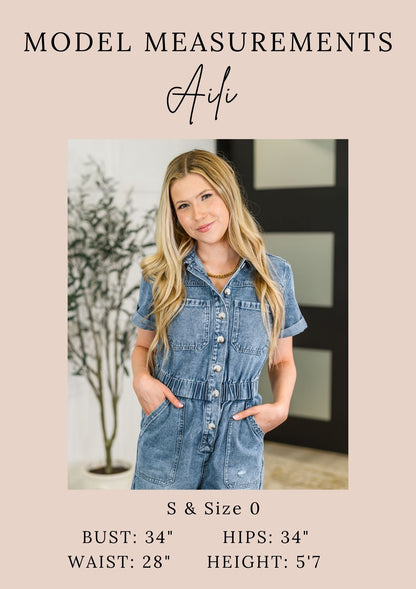 Judy Blue • Mckaylee • Mid Rise Kick Flare Jeans with Frayed Hem