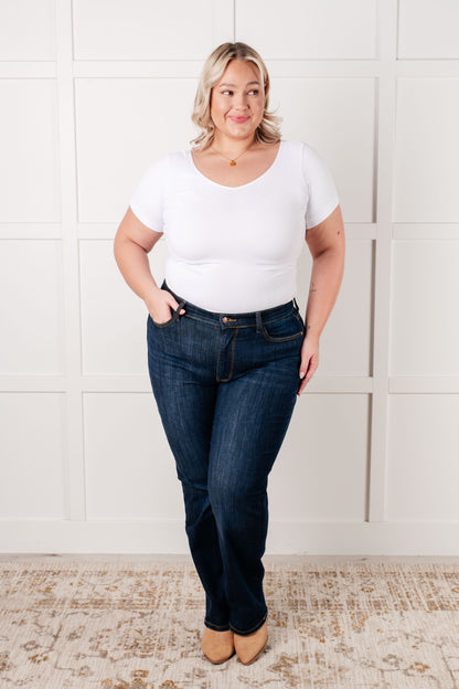 Judy Blue • Alaina • High Rise Classic Straight Jeans