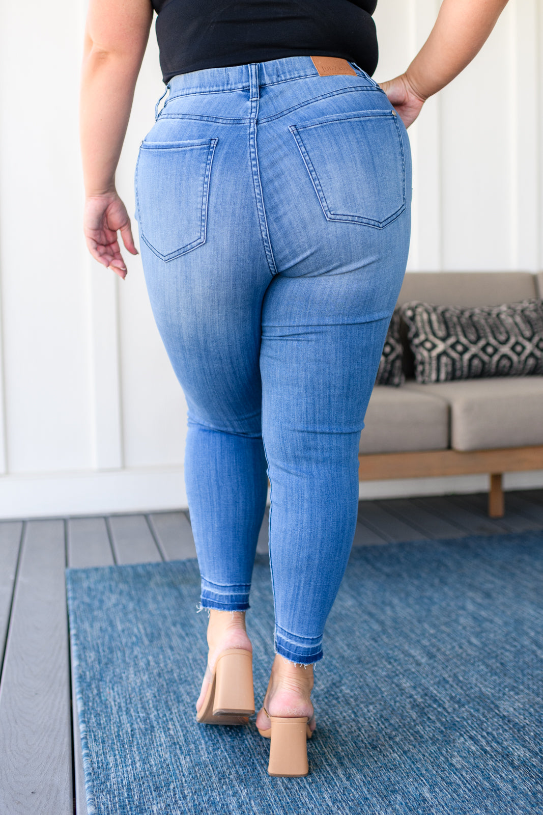 Judy Blue • Amanda High Rise Pull on Release Hem Skinny Jeans