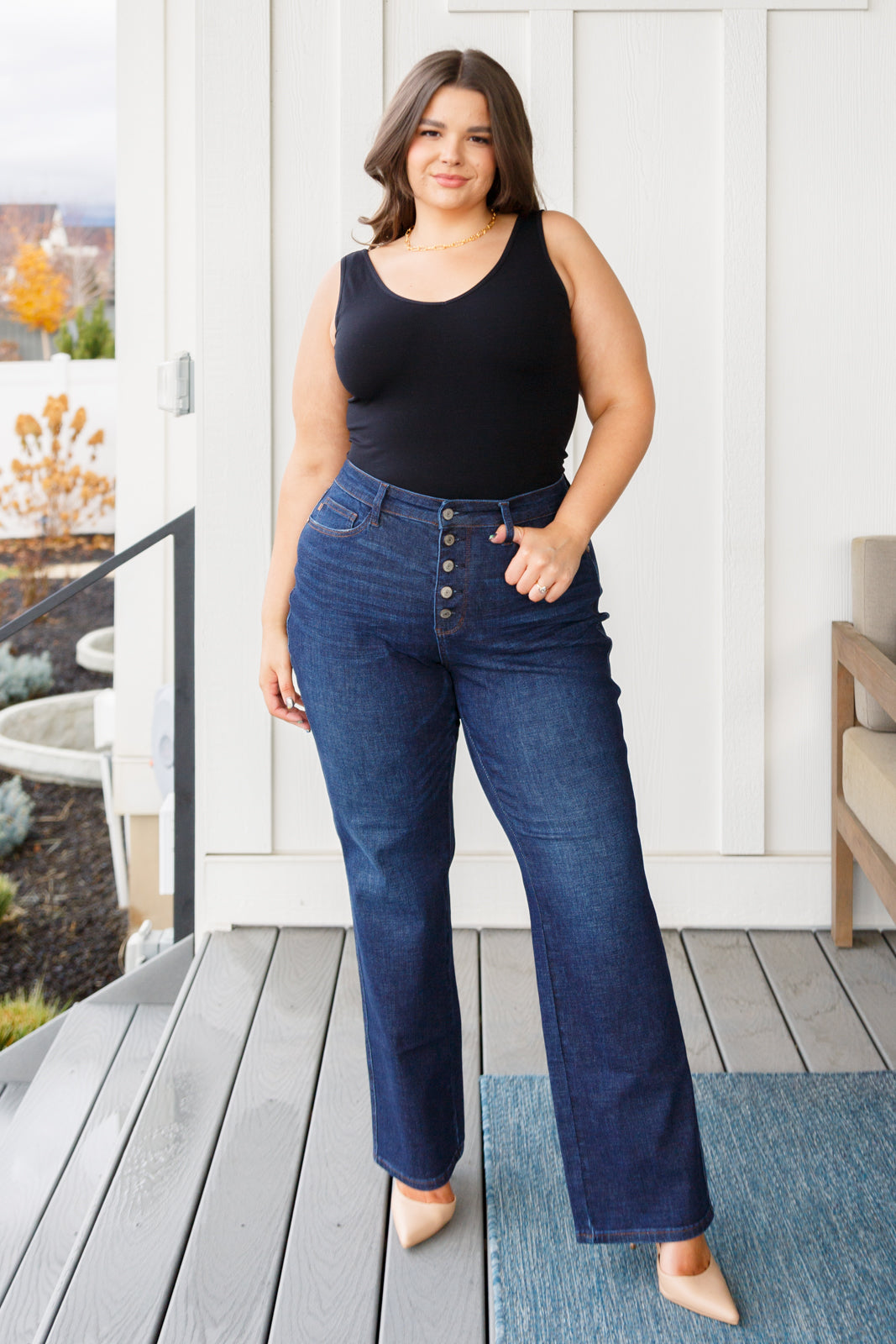 Judy Blue • Arlo High Rise Button-Fly Straight Jeans