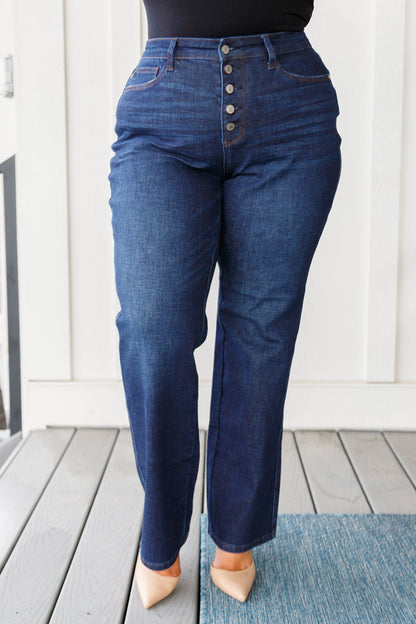 Judy Blue • Arlo High Rise Button-Fly Straight Jeans