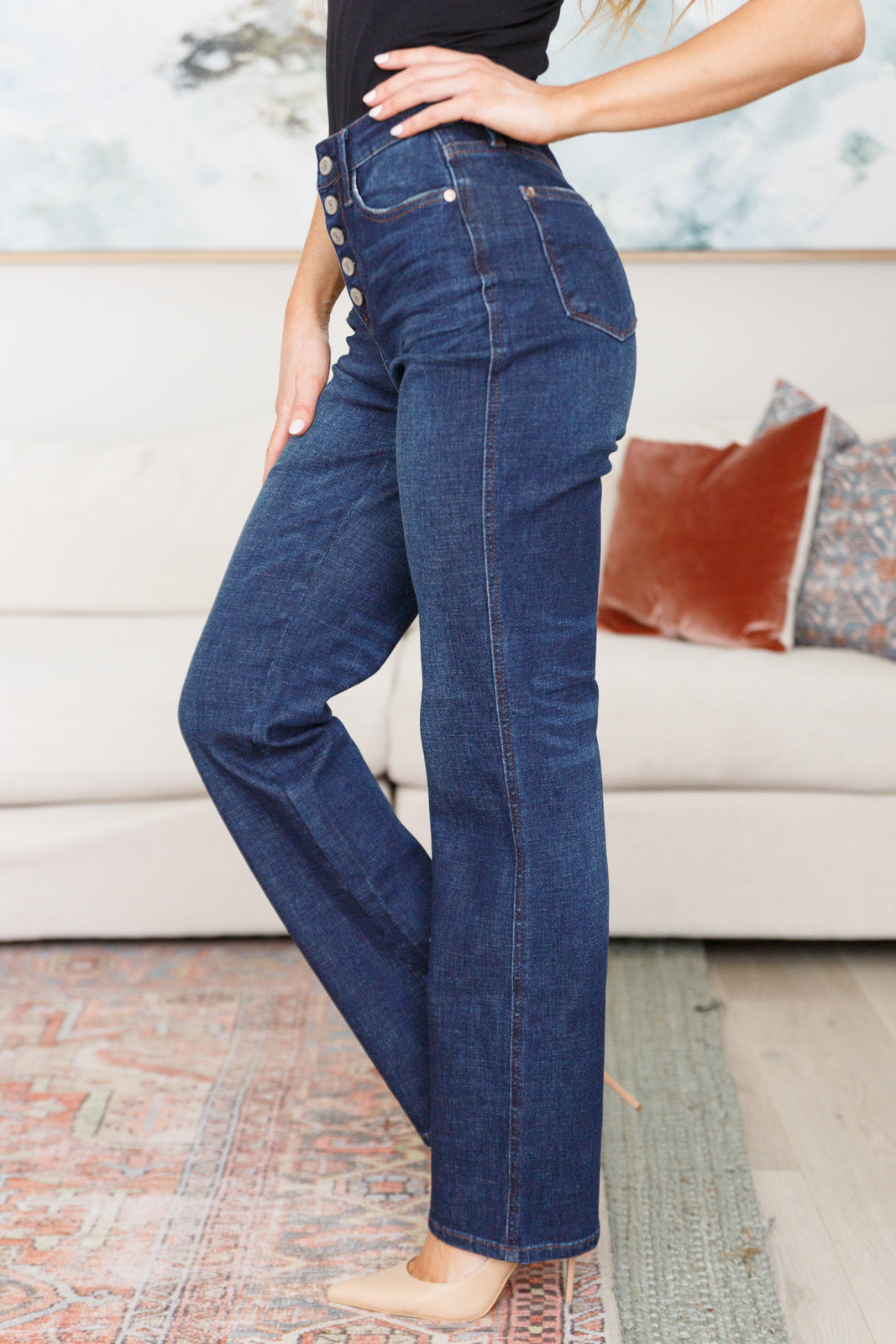 Judy Blue • Arlo High Rise Button-Fly Straight Jeans