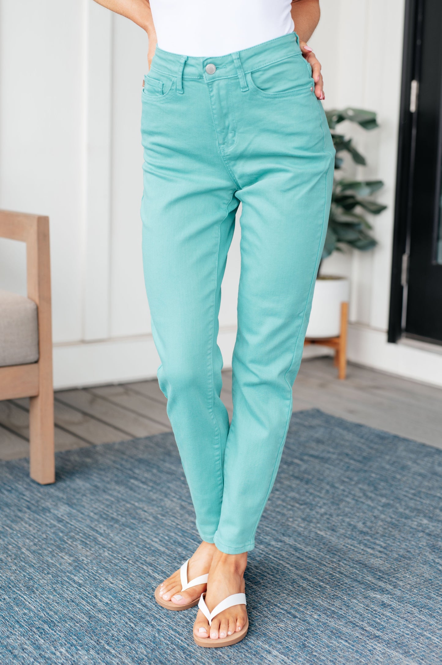 Judy Blue • Bridgette High Rise Garment Dyed Slim Jeans in Aquamarine