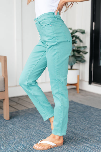 Judy Blue • Bridgette High Rise Garment Dyed Slim Jeans in Aquamarine