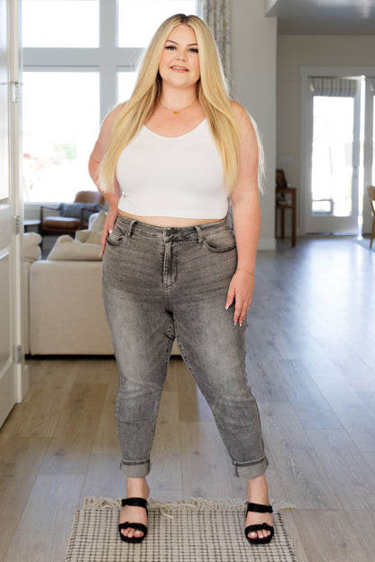 Judy Blue • Charlotte High Rise Stone Wash Slim Jeans in Gray
