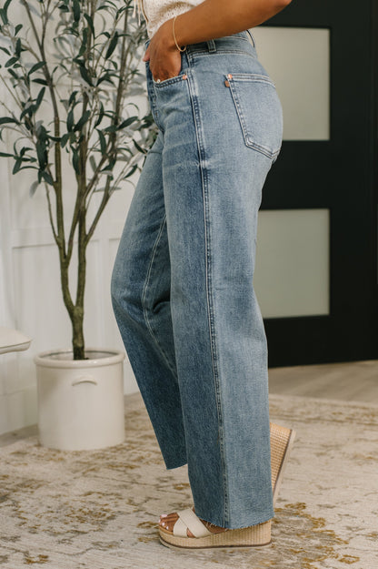 Judy Blue • Ciera High Waist Rigid Magic Wihelmina Baggy