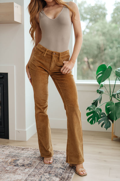 Judy Blue • Cordelia Bootcut Corduroy Pants in Camel