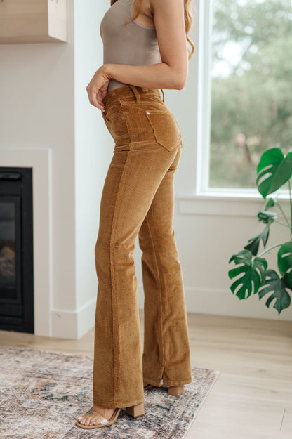 Judy Blue • Cordelia Bootcut Corduroy Pants in Camel