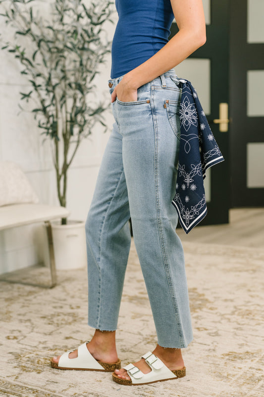 Judy Blue • Dawn • Mid Rise Ankle Straight w Bandana Loop