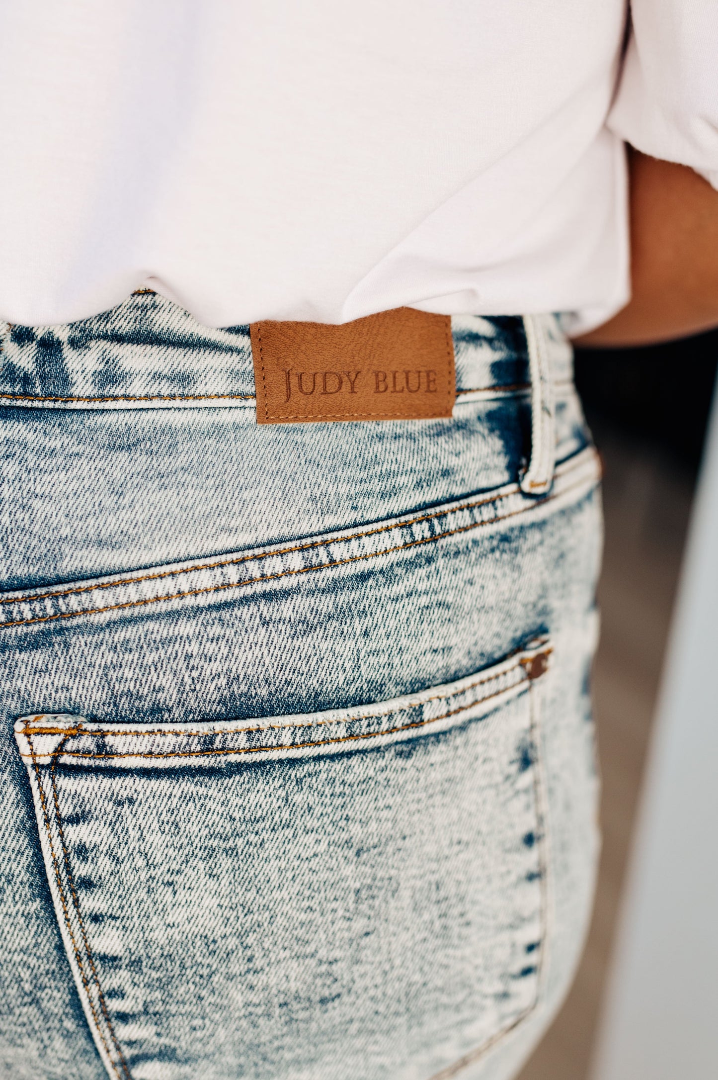Judy Blue • Dory High Waist Mineral Wash Raw Hem Wide Leg Jeans