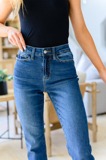 Judy Blue • Downtown High Rise Boyfriend Jeans