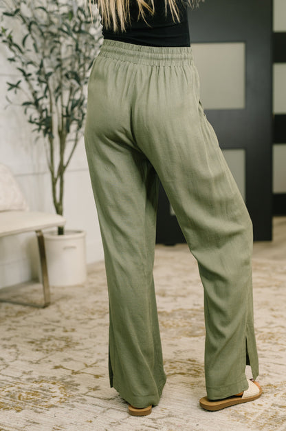 Zenana • Essential Feeling Straight Leg Lounge Pants in Light in Olive