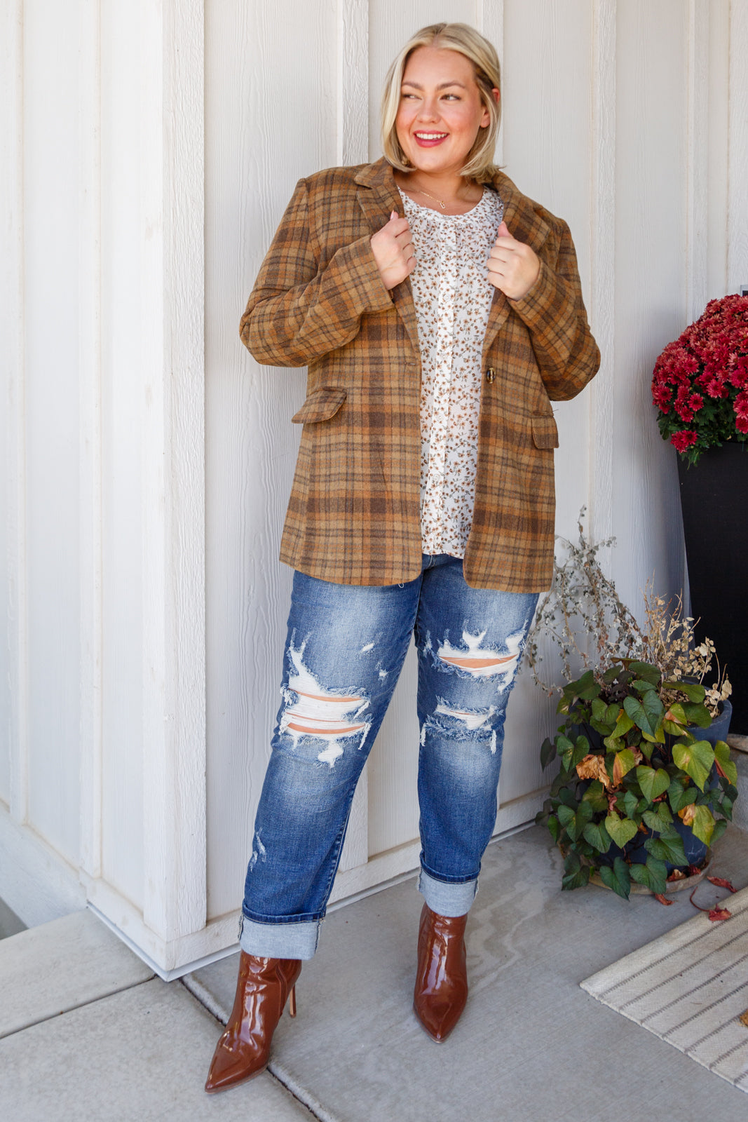 BiBi • Fancy Me Floral Button Down