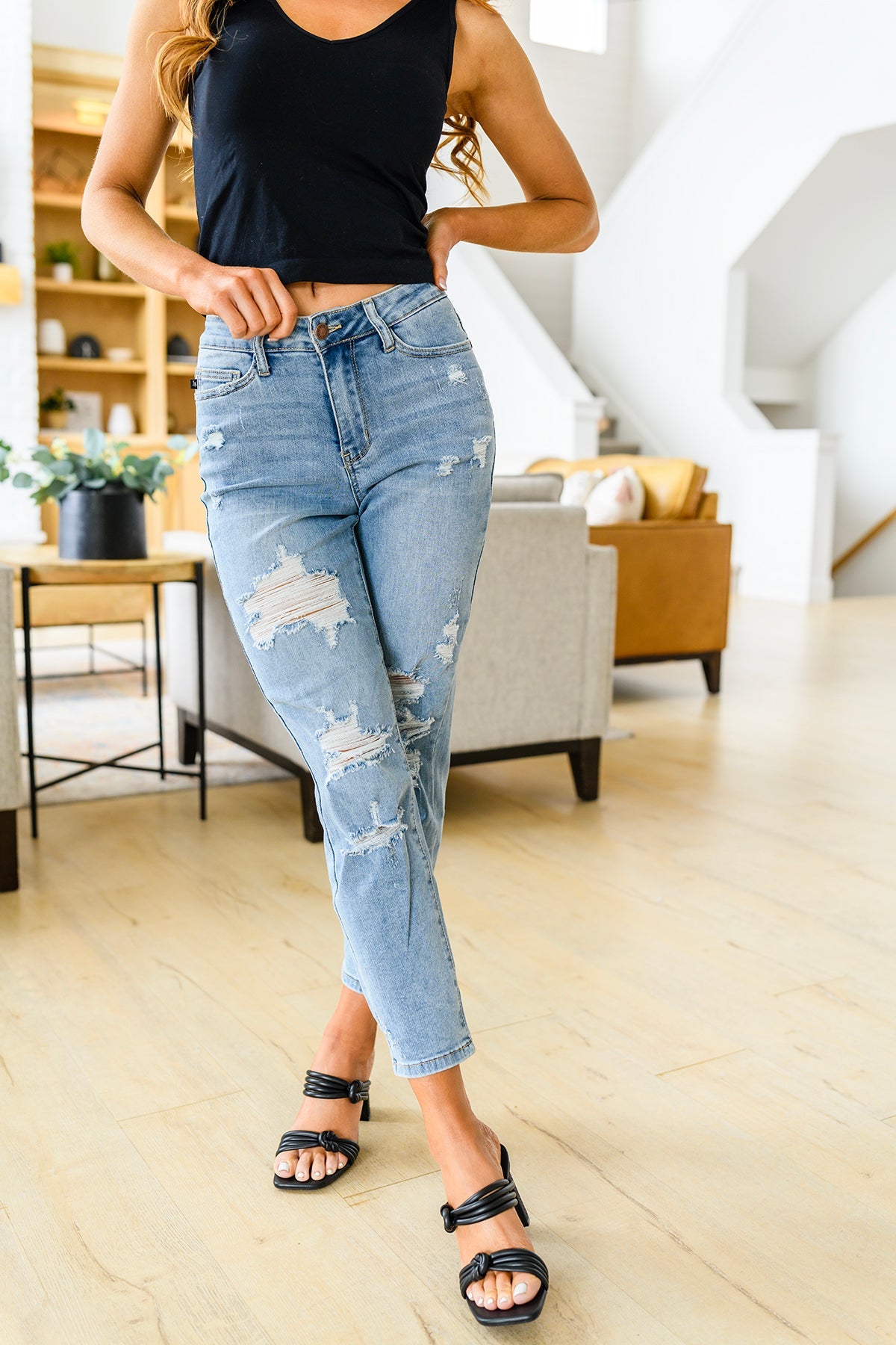 Judy Blue • Florence High Waist Destroyed Boyfriend Jeans