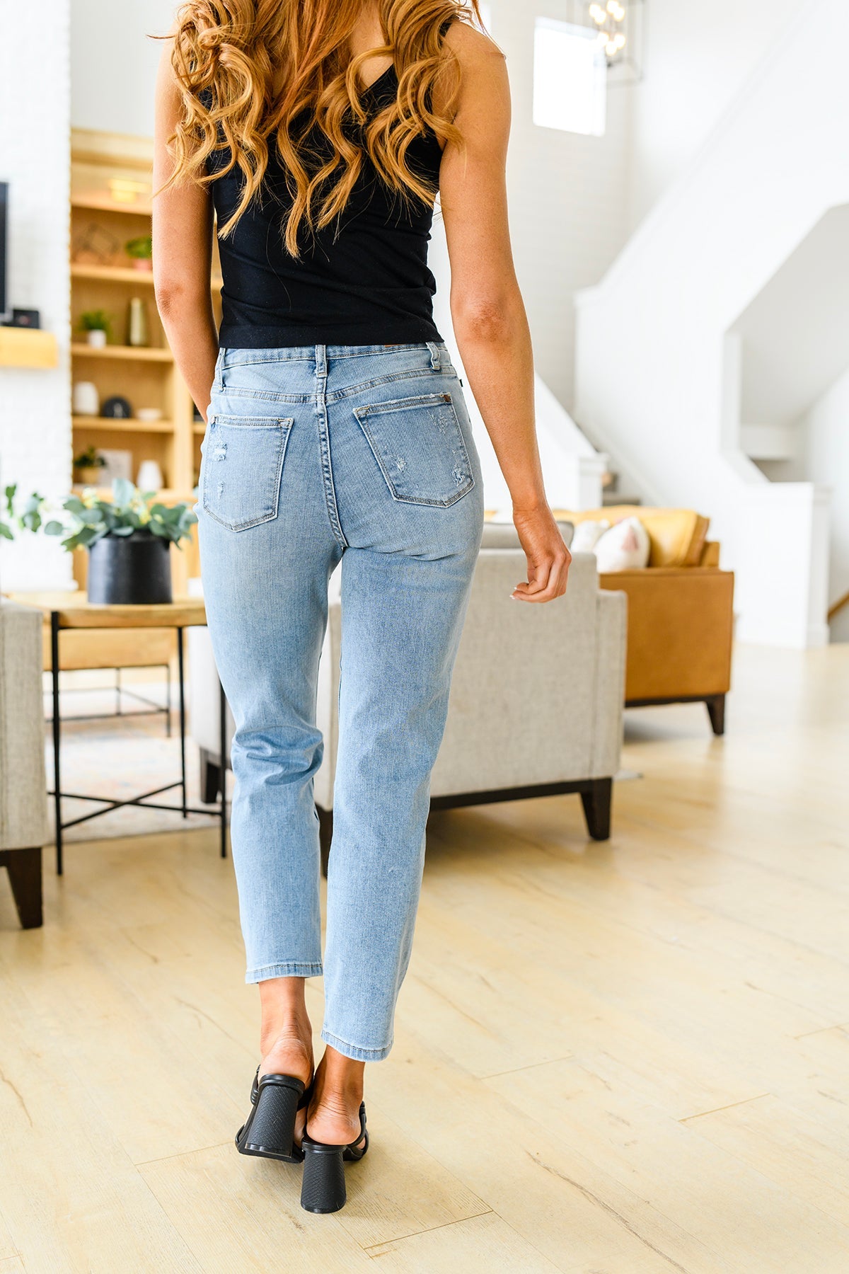 Judy Blue • Florence High Waist Destroyed Boyfriend Jeans