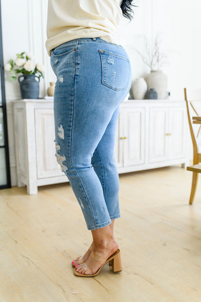Judy Blue • Florence High Waist Destroyed Boyfriend Jeans