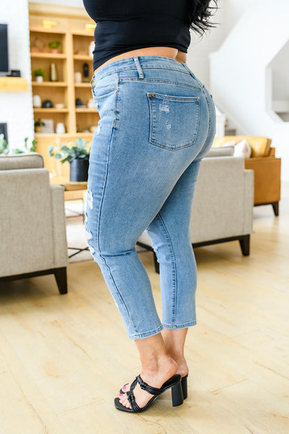 Judy Blue • Florence High Waist Destroyed Boyfriend Jeans