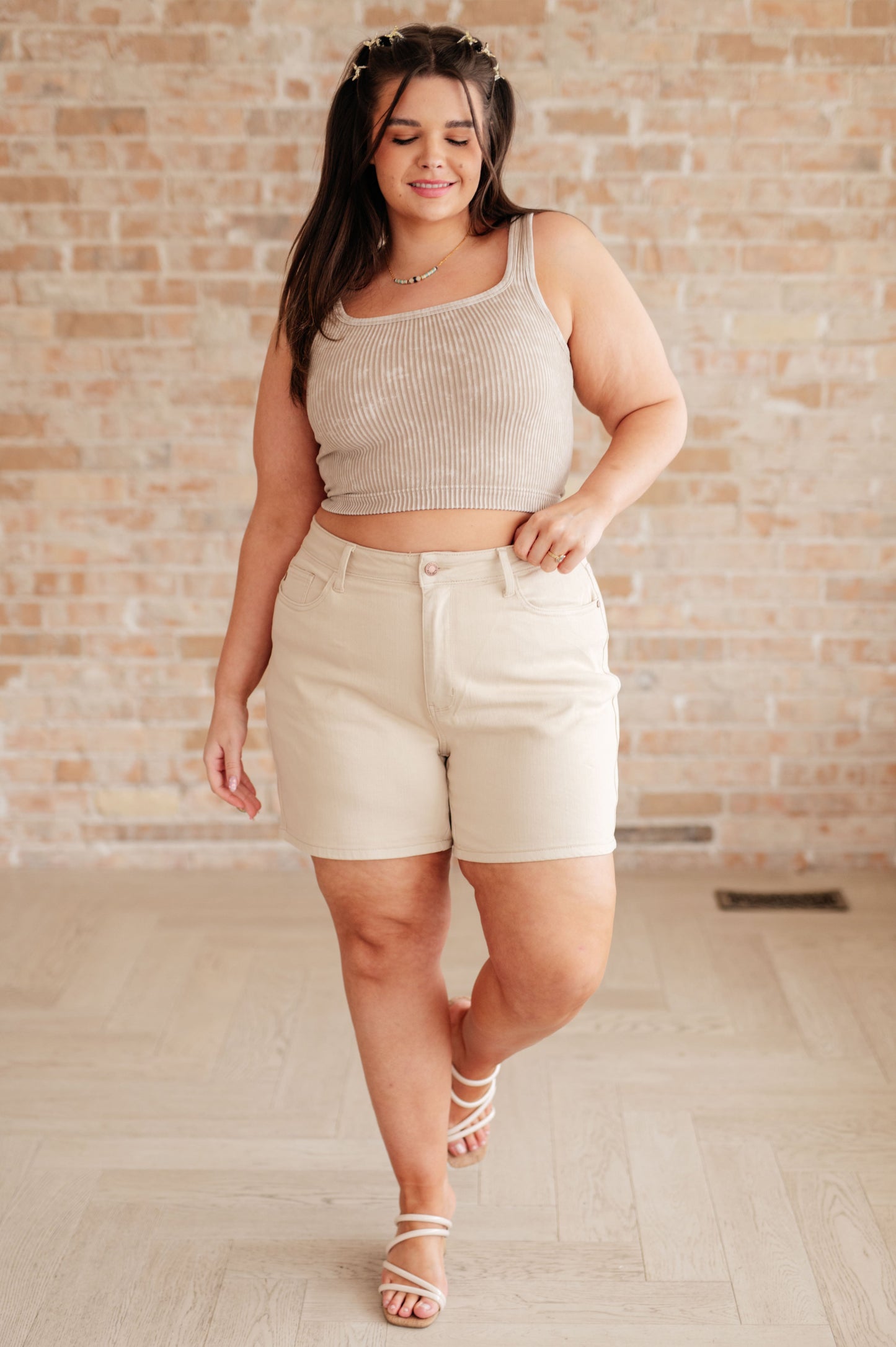 Judy Blue • Greta • High Rise Garment Dyed Shorts in Bone