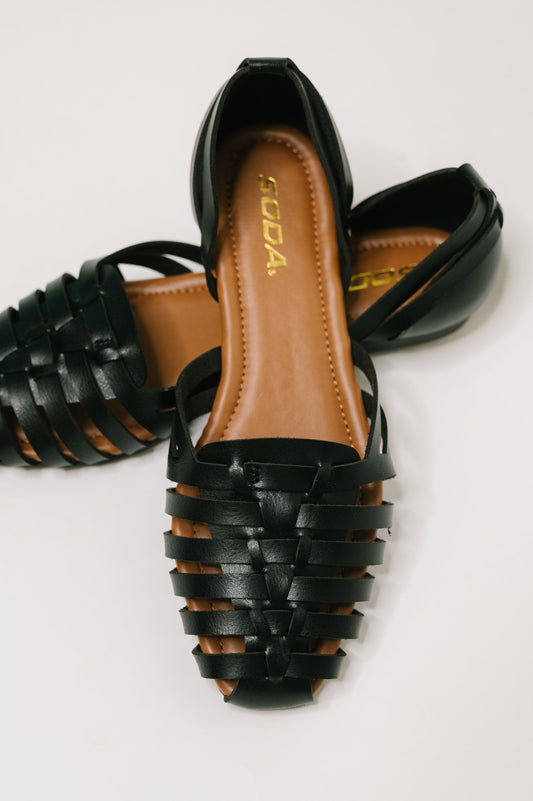 Soda • Gulla Woven Slip On Flats in Black