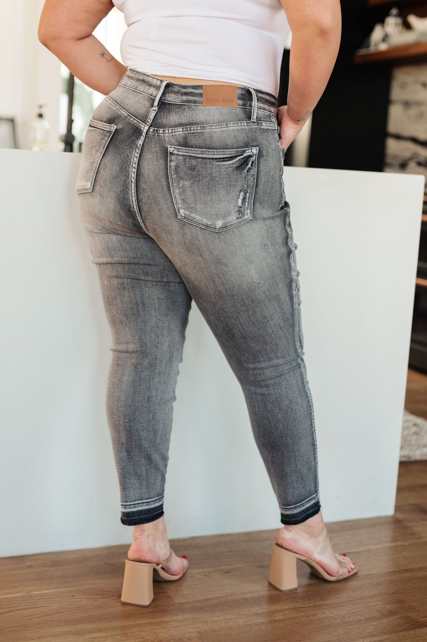 Judy Blue • Hadley High Rise Control Top Release Hem Skinny