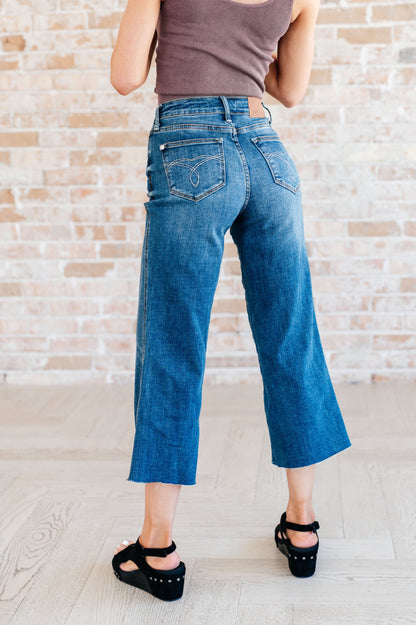 Judy Blue • Hayes High Rise Wide Leg Crop Jeans