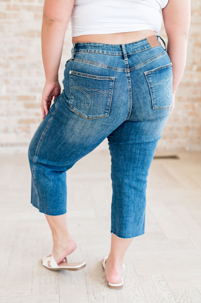 Judy Blue • Hayes High Rise Wide Leg Crop Jeans