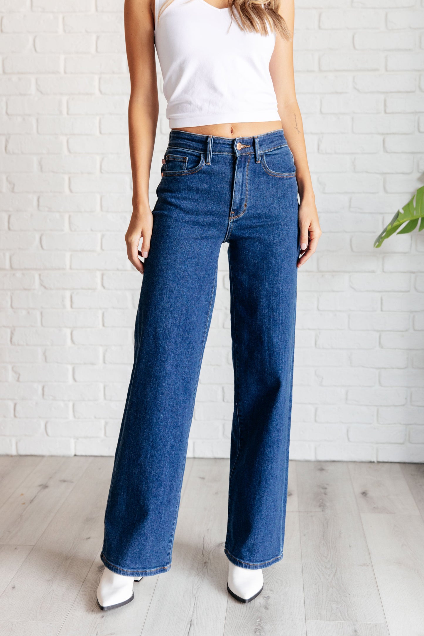Judy Blue • Hazel • High Rise Vintage Wide Leg Jeans
