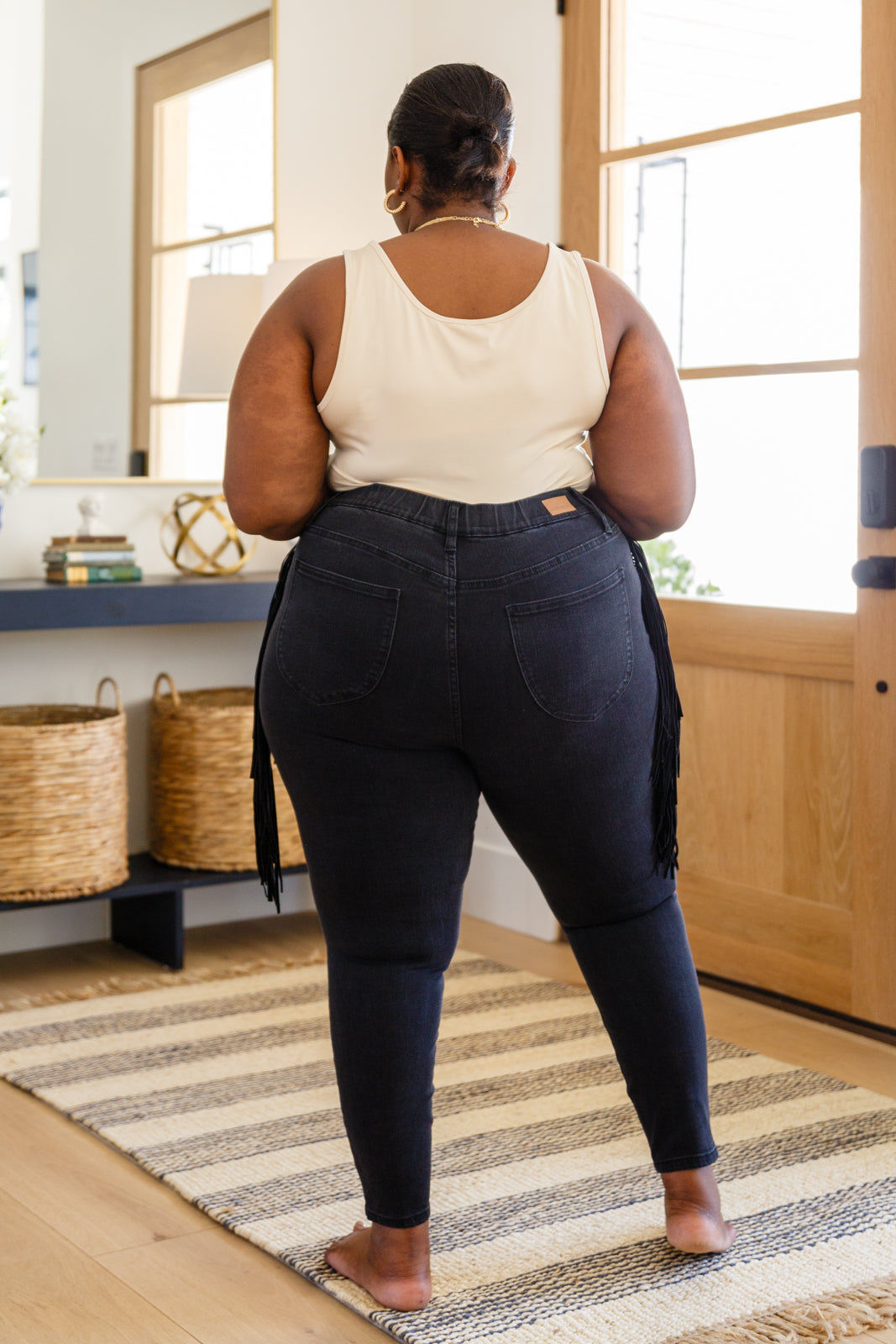 Judy Blue • Hilary Side Fringe Skinny Jegging In Black