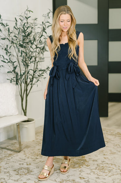 GiGio • Hold Me Down Midi Dress in Navy