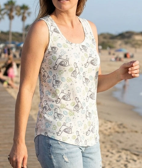 LuLaRoe Llama Print Fitted Tank Top • Rare Hard to Find Print