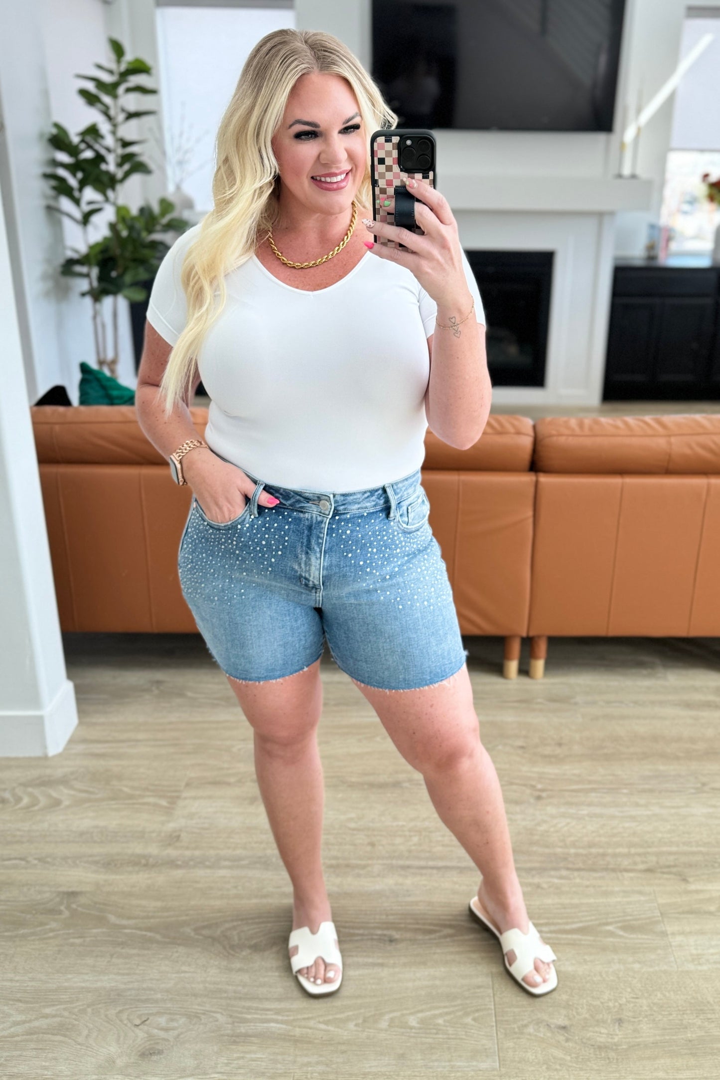 Judy Blue • Elle High Rise Rhinestone Cutoff Shorts