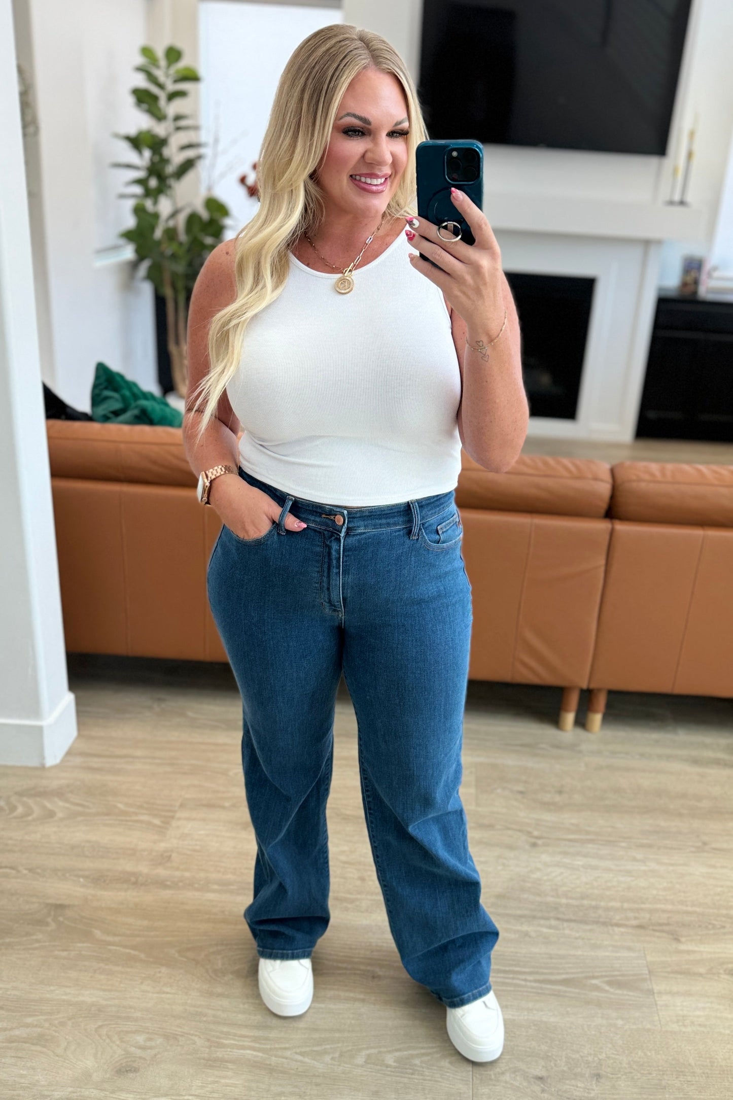 Judy Blue • Hazel • High Rise Vintage Wide Leg Jeans
