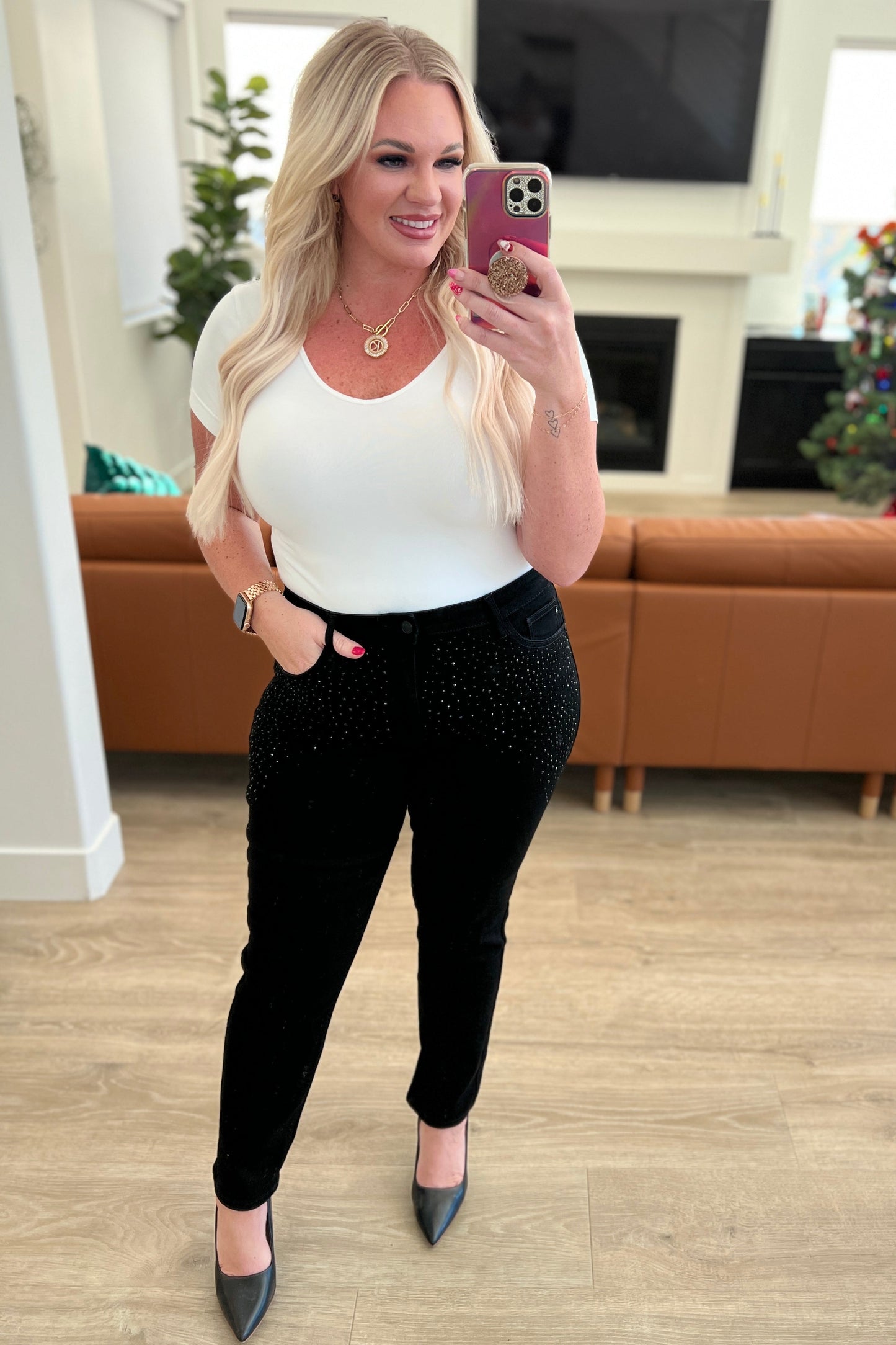 Judy Blue • Reese Rhinestone Slim Fit Jeans in Black