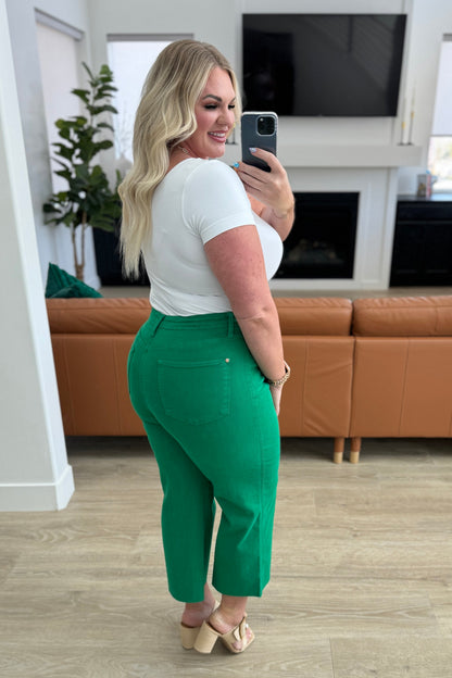 Judy Blue • Lisa • High Rise Control Top Wide Leg Crop Jeans in Kelly Green