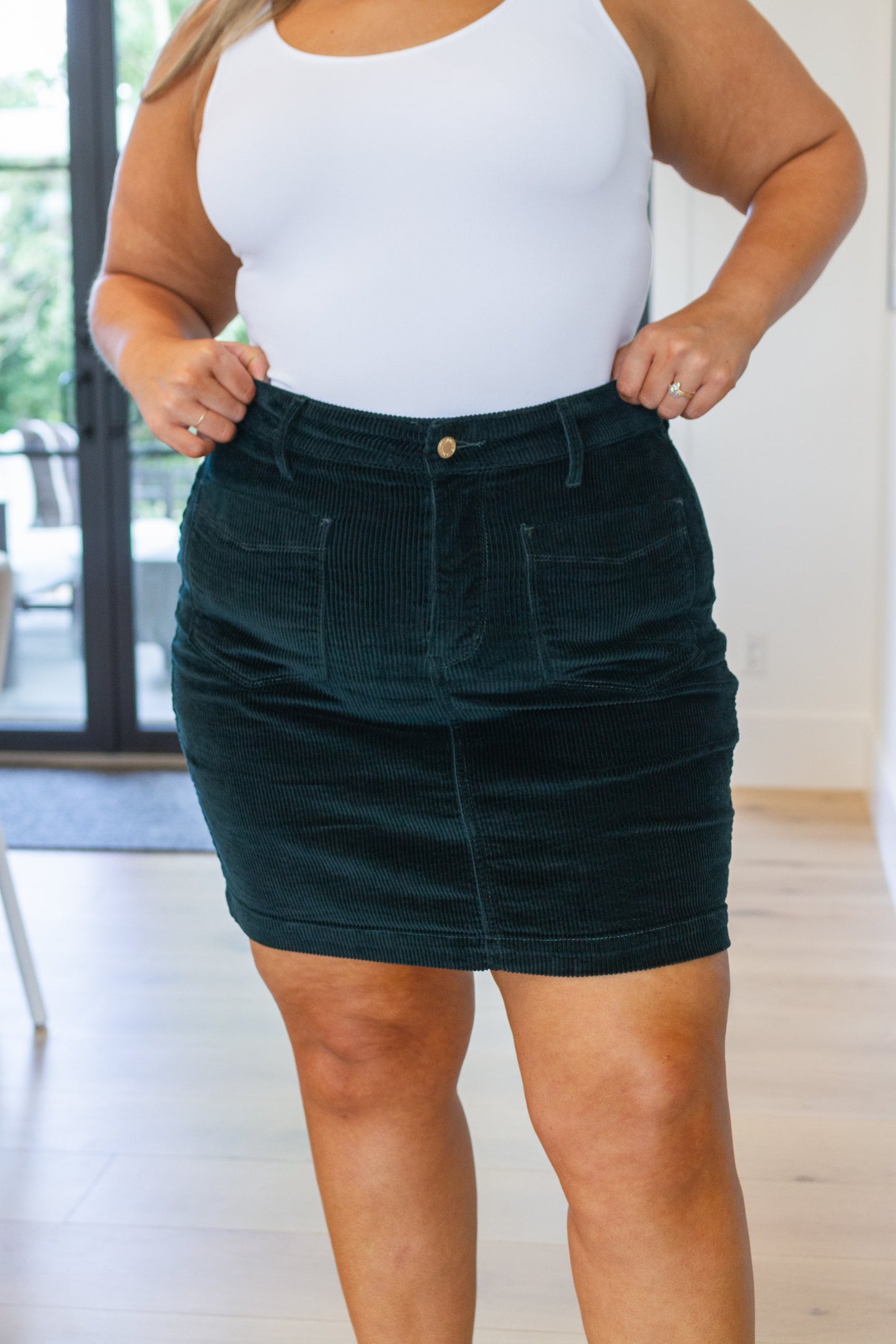 Judy Blue • Melinda Corduroy Patch Pocket Skirt in Emerald
