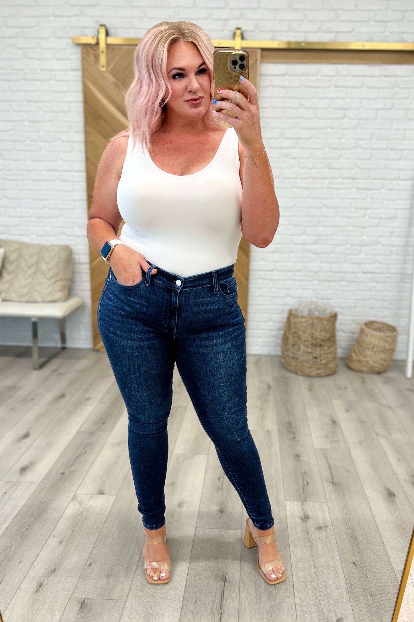 Judy Blue • Addison Mid Rise Crinkle Ankle Skinny Jeans