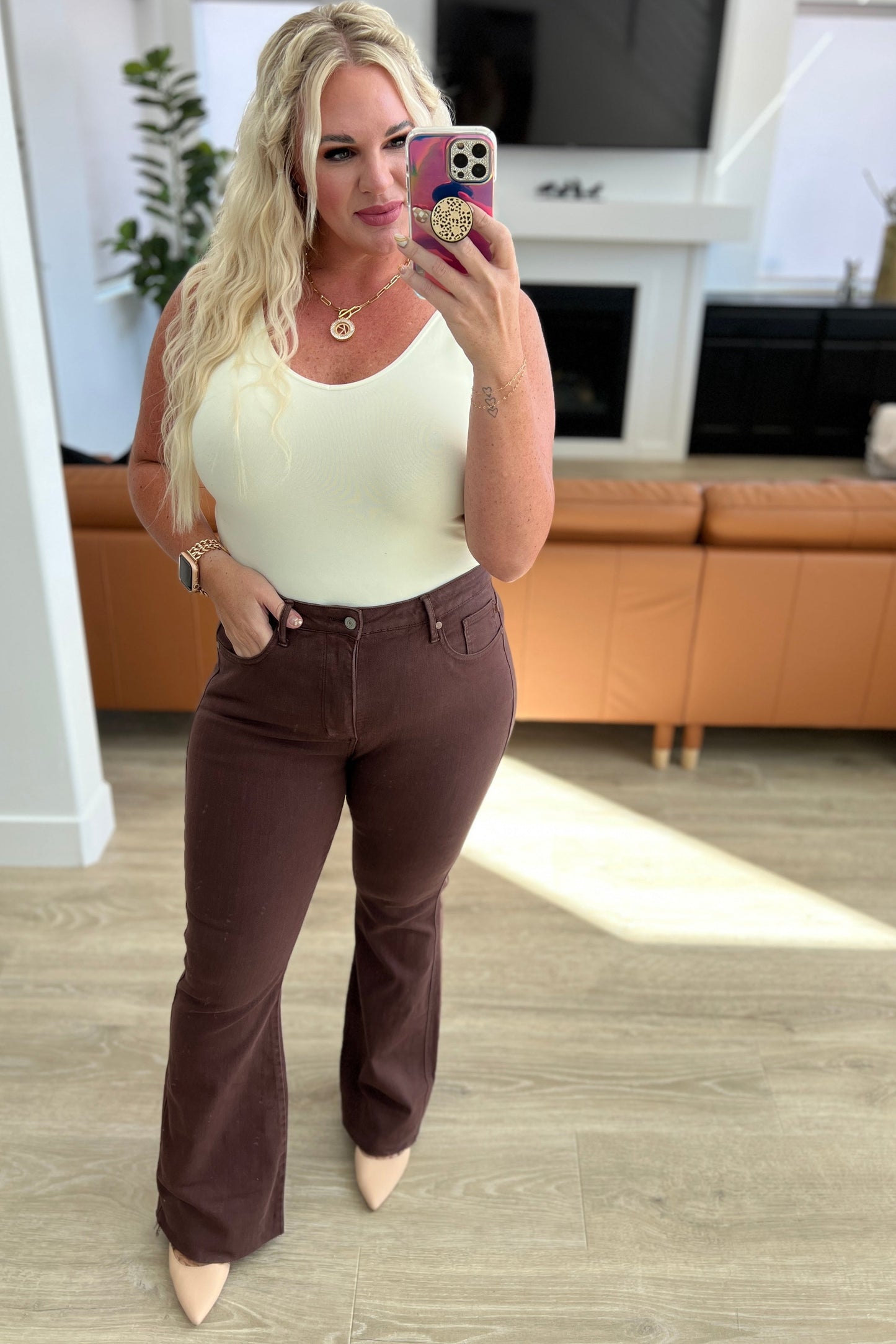 Judy Blue • Sienna High Rise Control Top Flare Jeans in Espresso