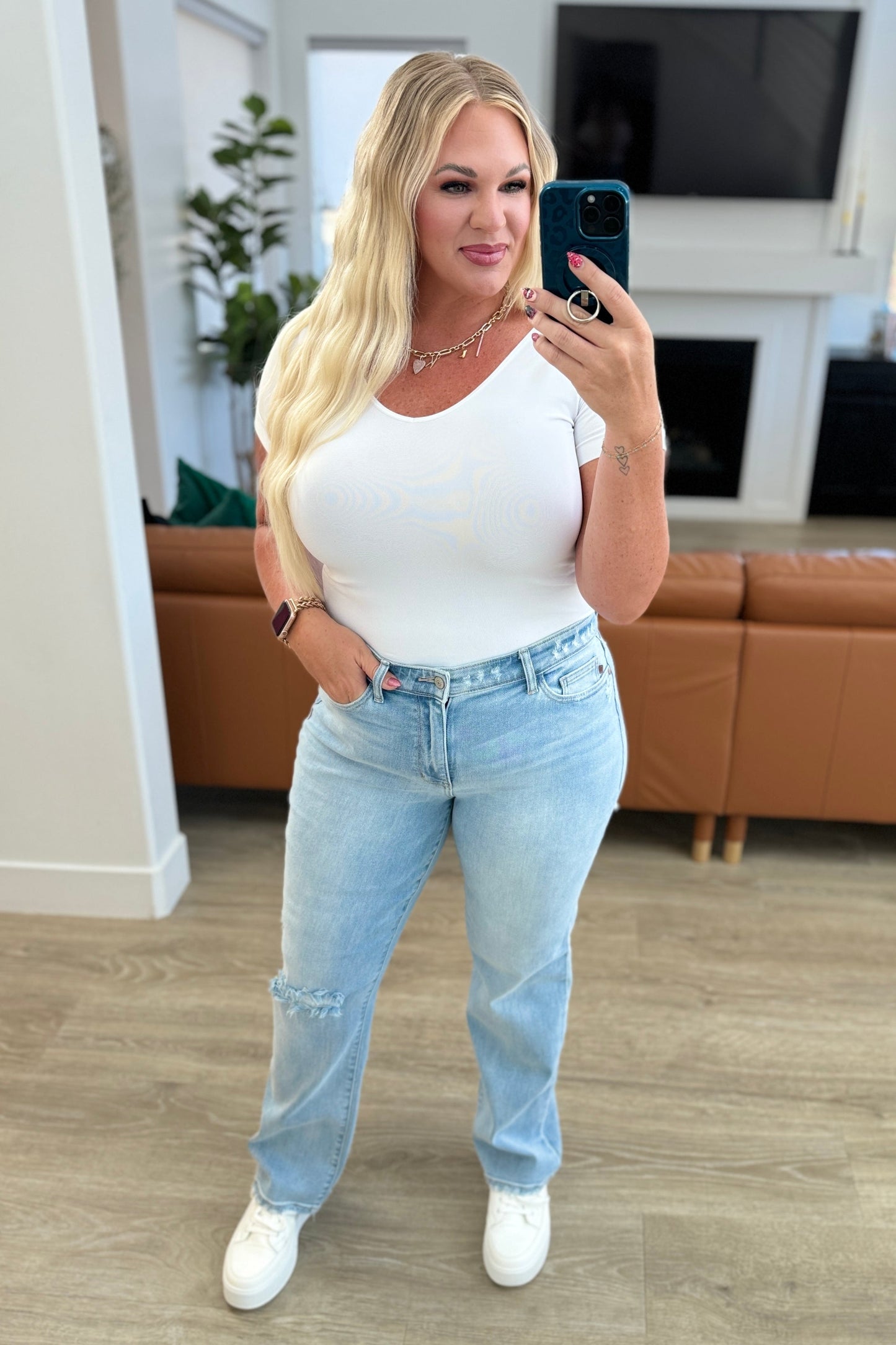 Judy Blue • Parker • High Rise 90's Straight Jeans