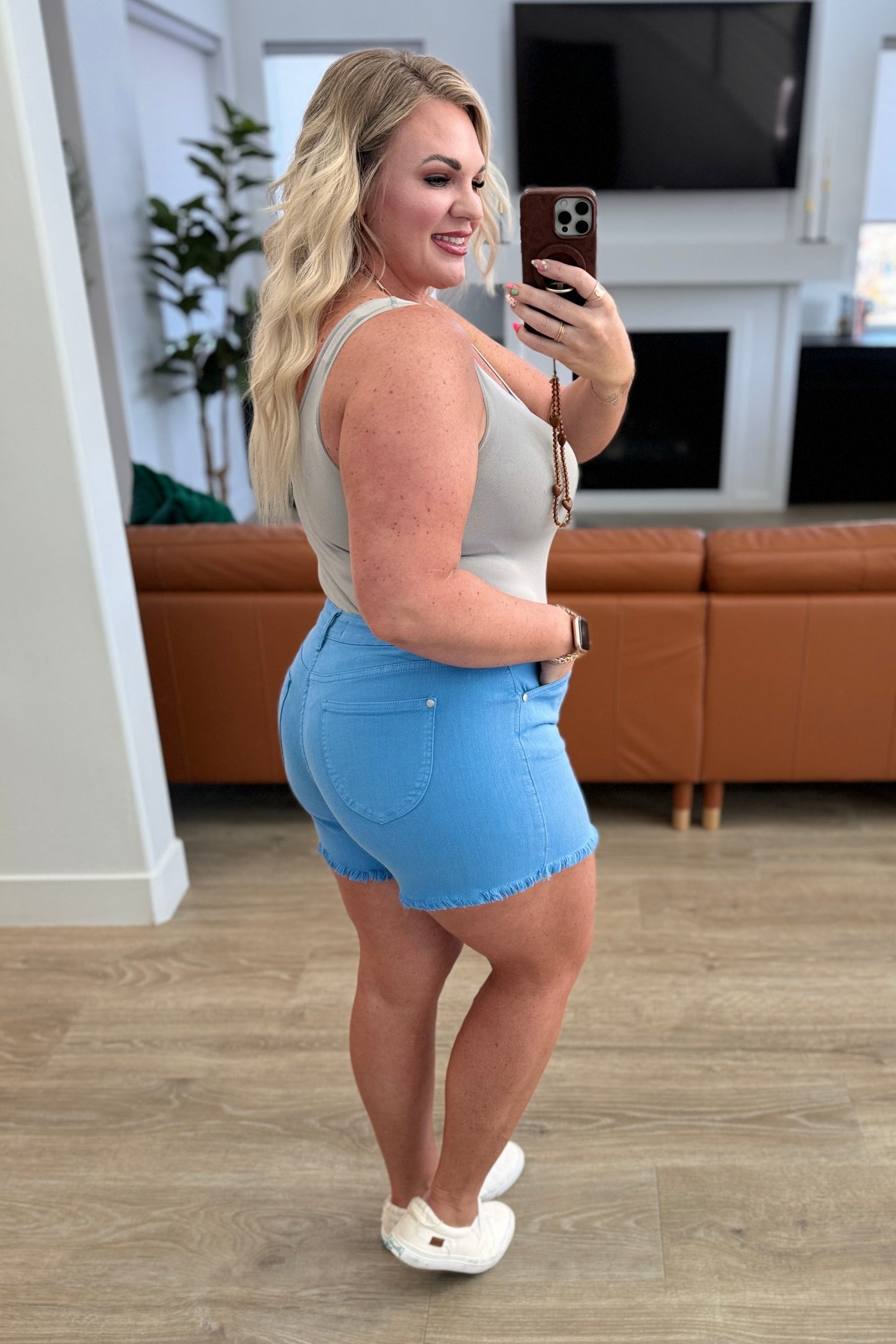 Judy Blue • Celeste • Mid Rise Shield Pocket Cutoff Shorts in Sky Blue